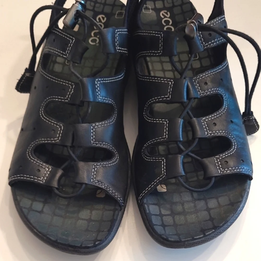 Ecco comfortable athletic